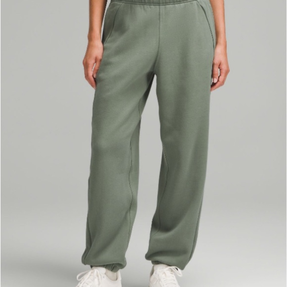Lululemon Scuba MidRise OverSized Fit Joggers